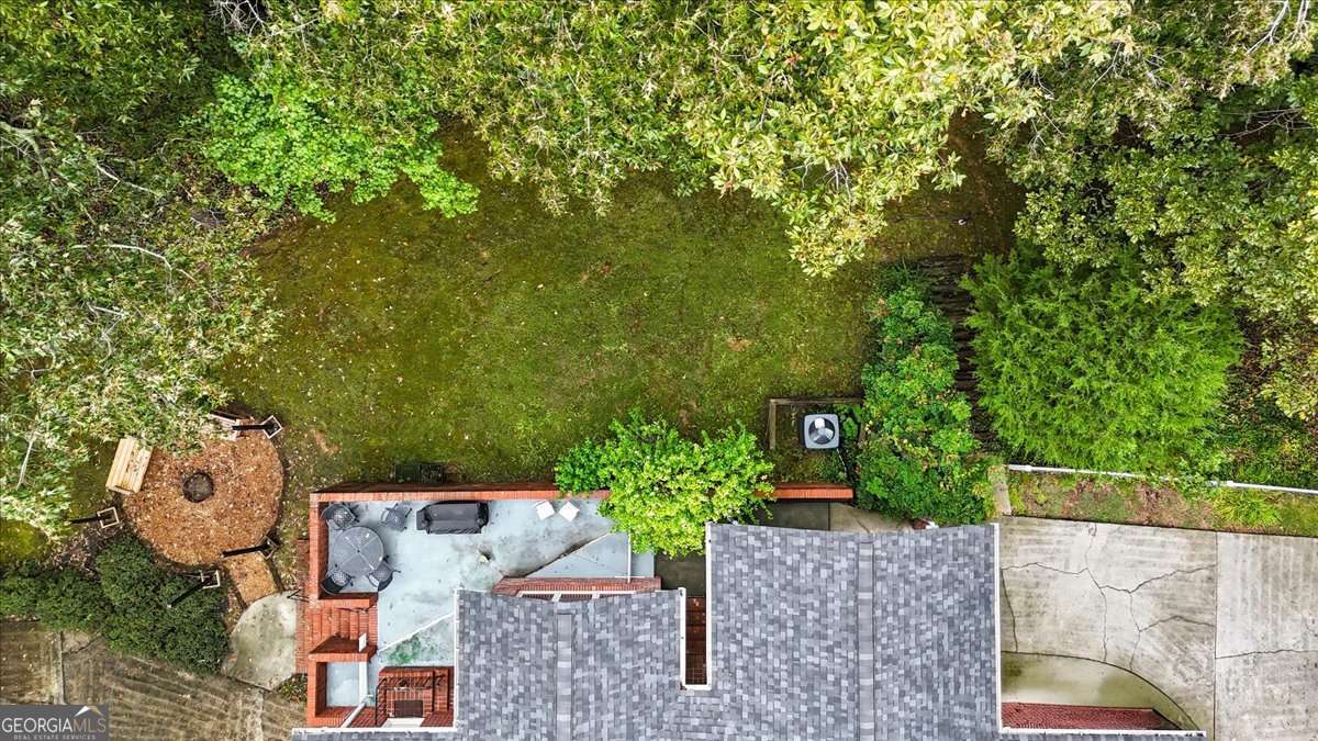 28 Crestwood Drive SW