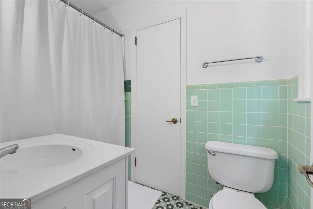 28 Crestwood Drive SW