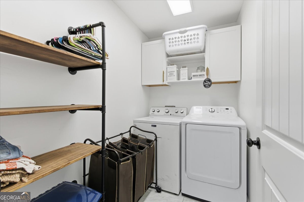 7 Thrushwood Road NE