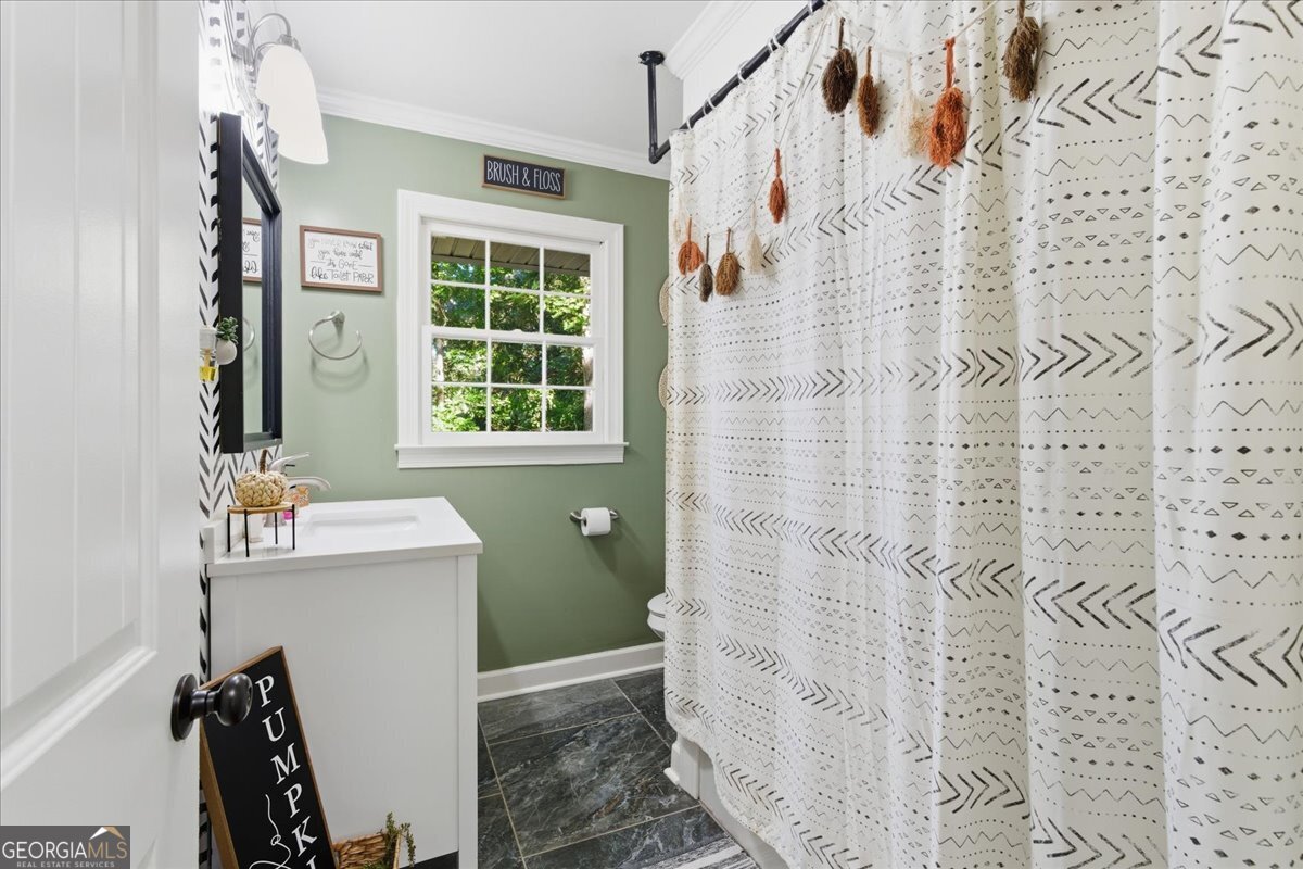 7 Thrushwood Road NE