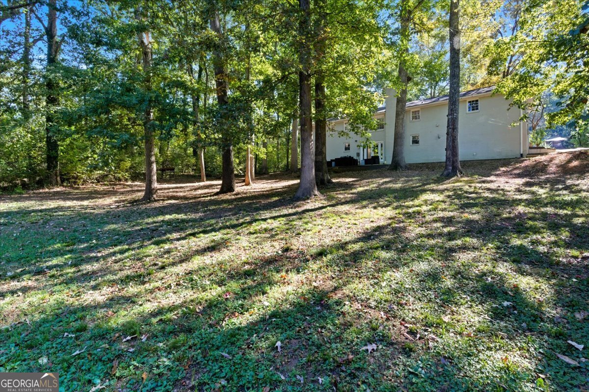 7 Thrushwood Road NE