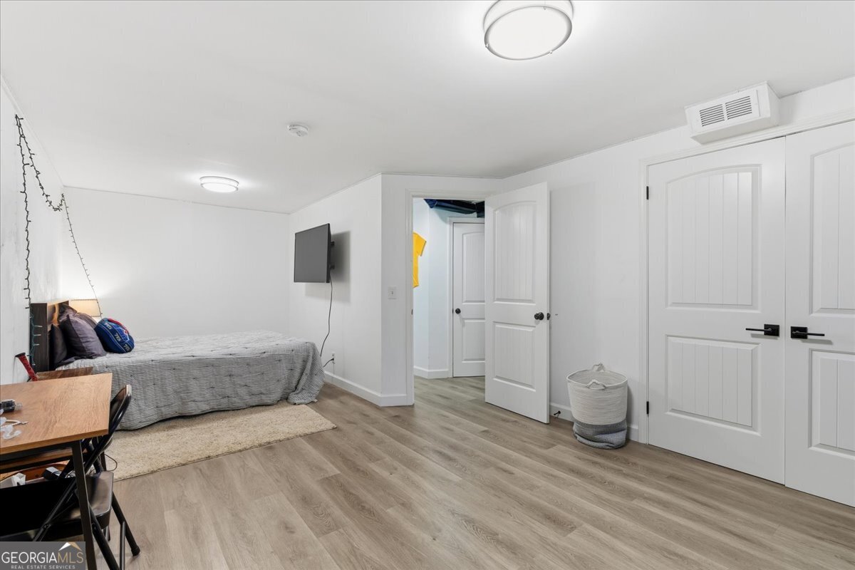 7 Thrushwood Road NE