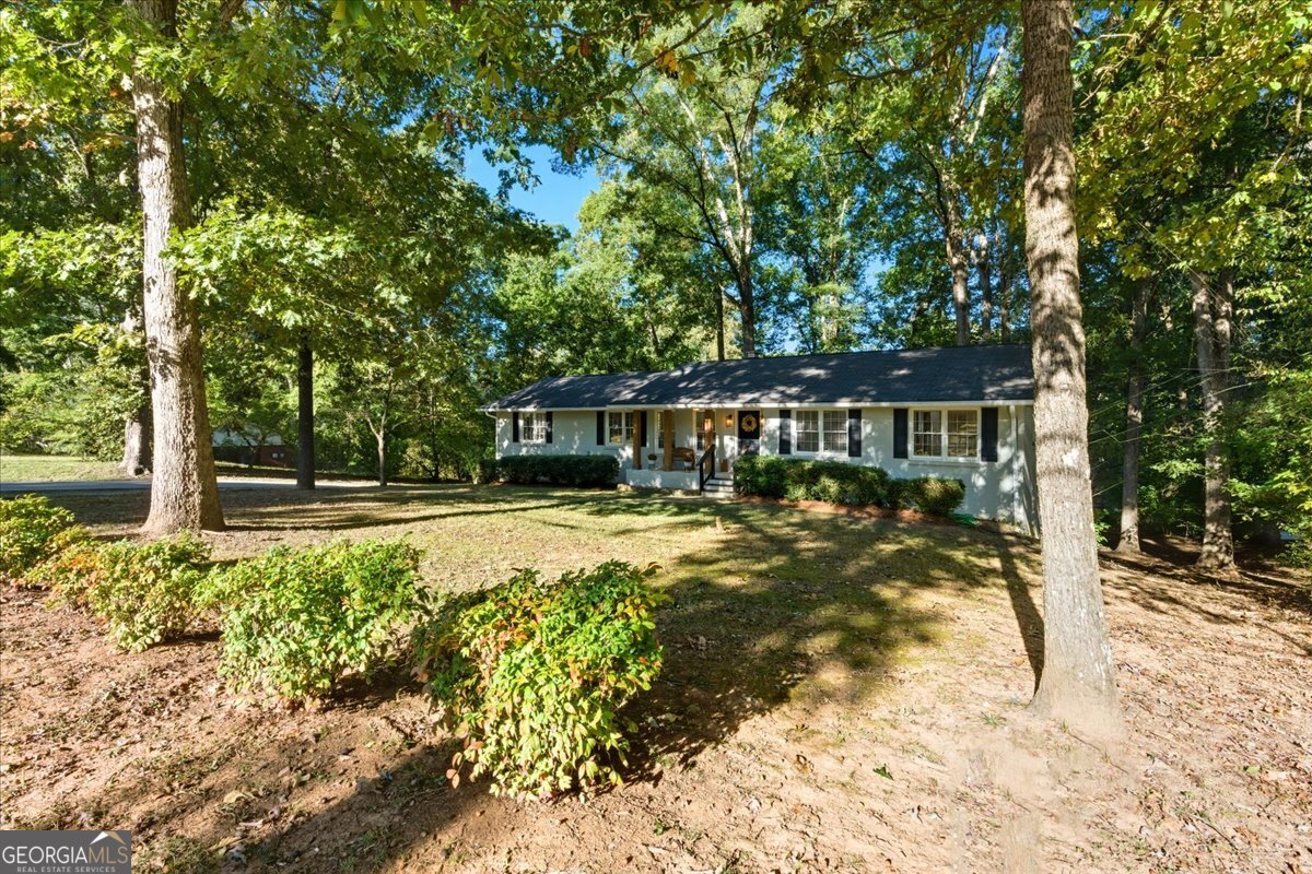 7 Thrushwood Road NE