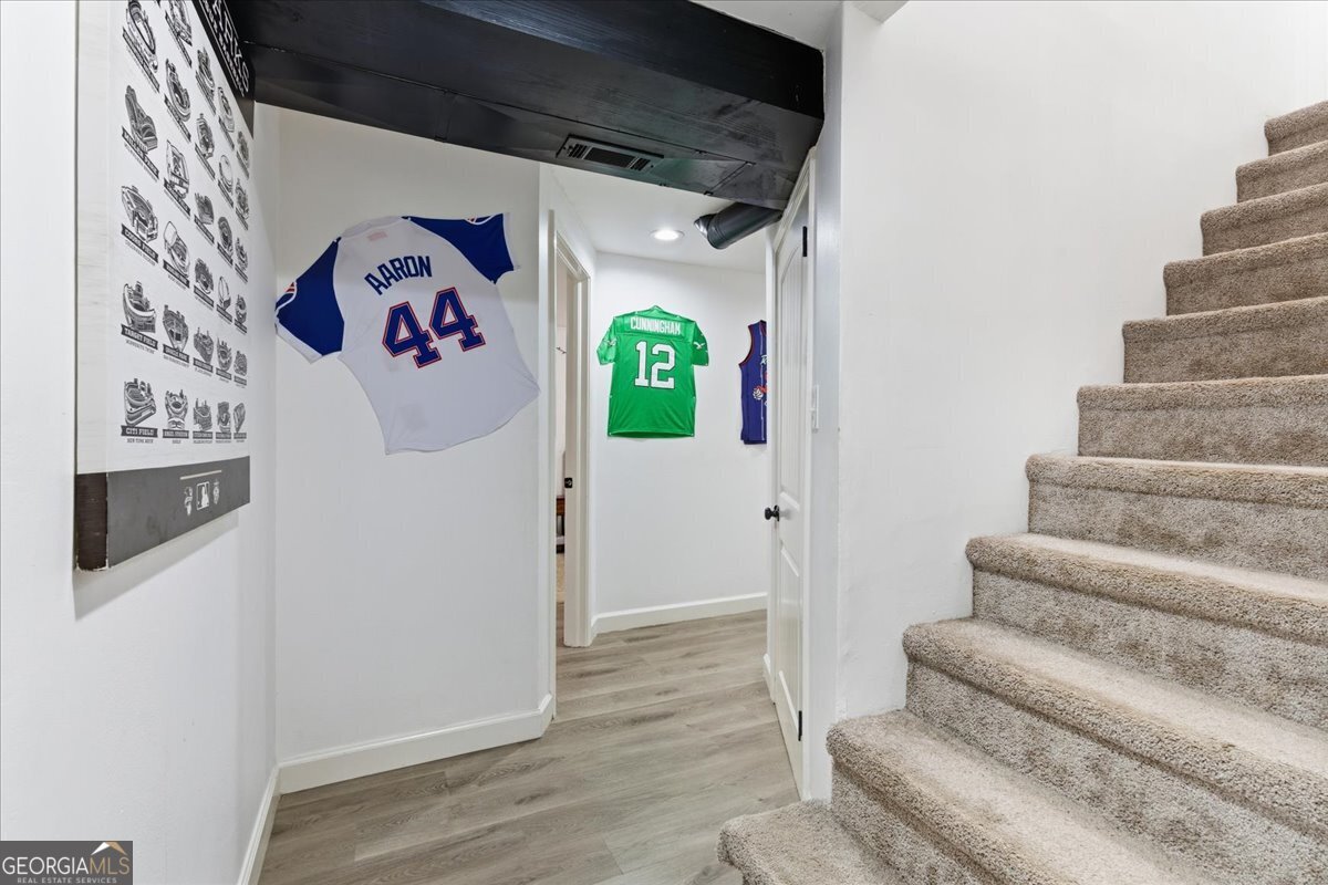 7 Thrushwood Road NE