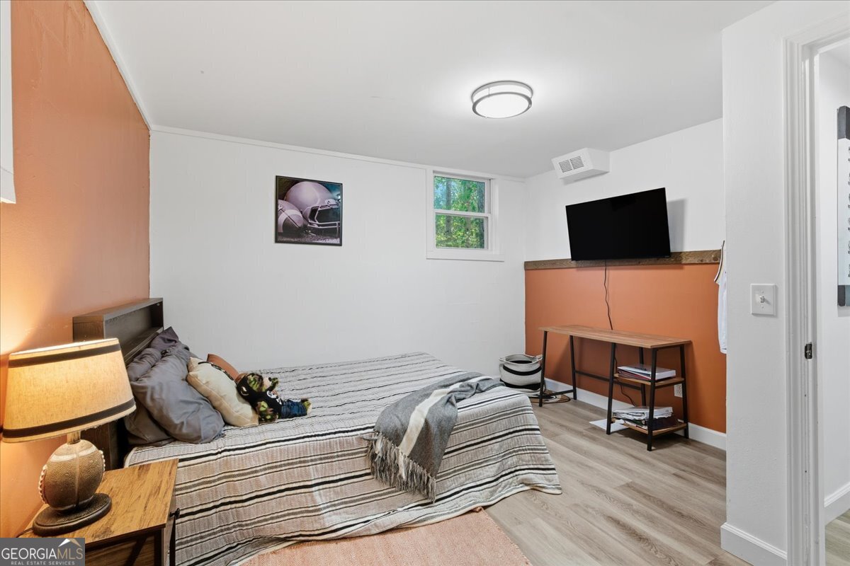 7 Thrushwood Road NE