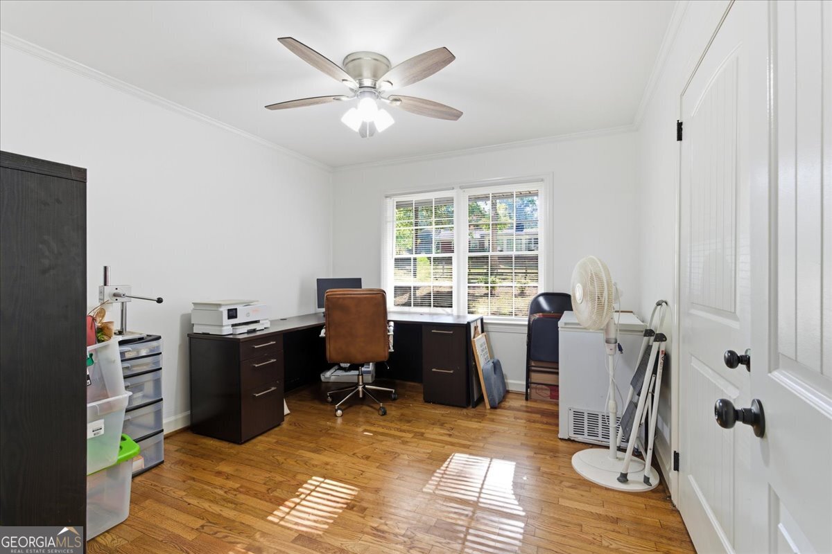 7 Thrushwood Road NE