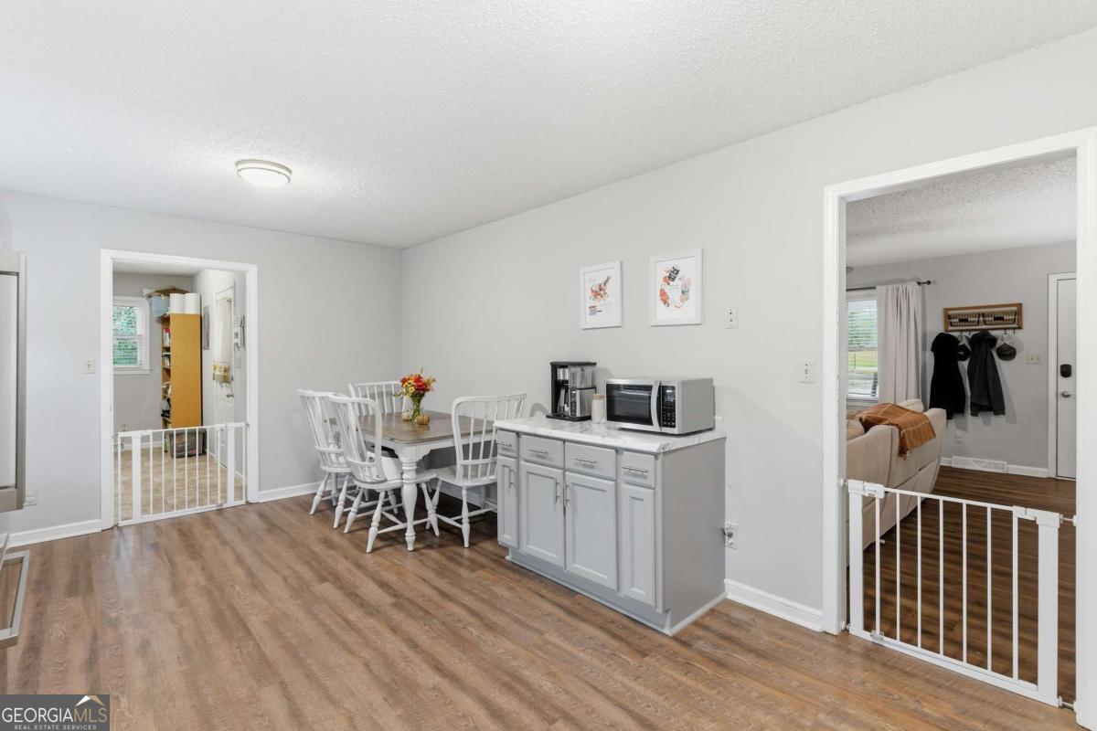 1024 New Rosedale Road NE