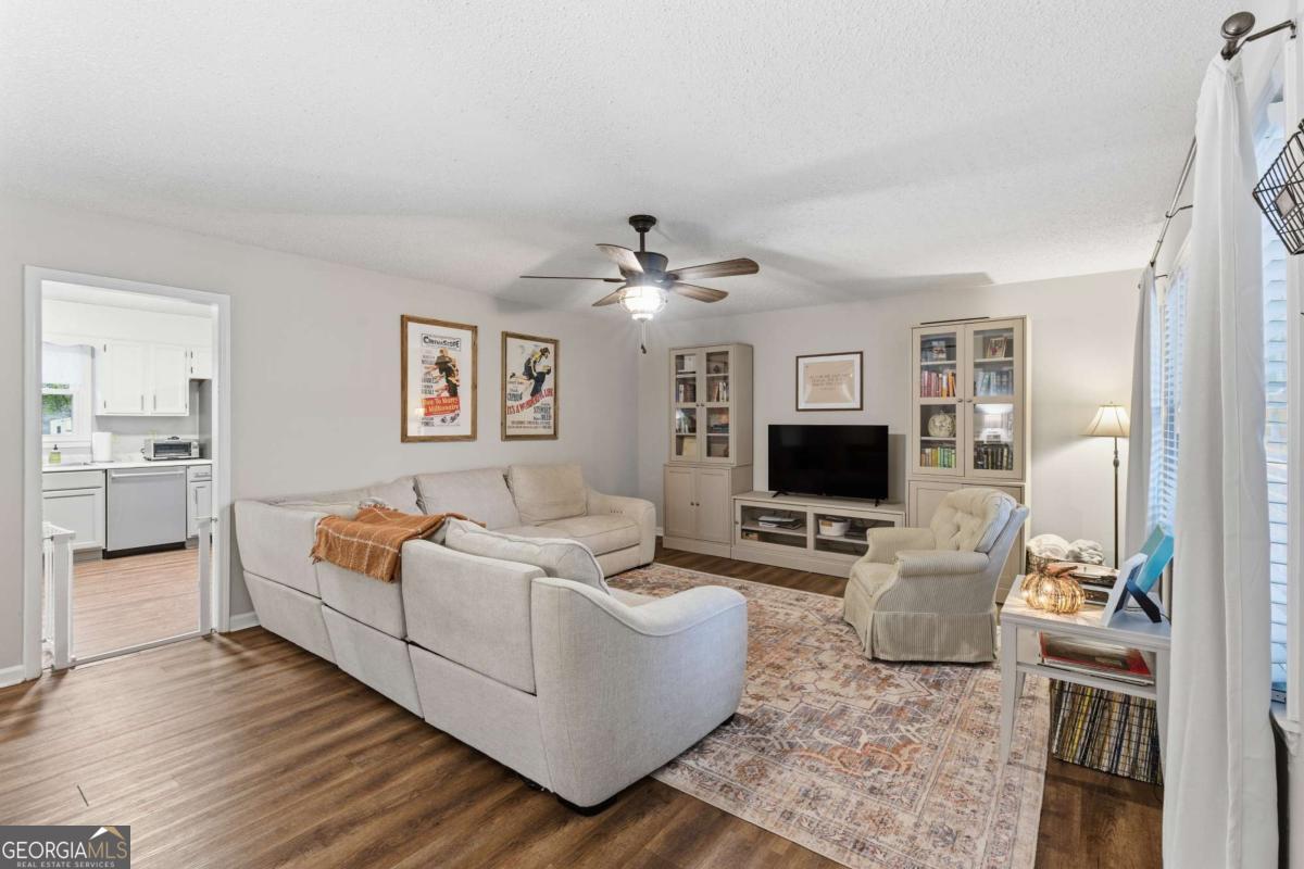 1024 New Rosedale Road NE