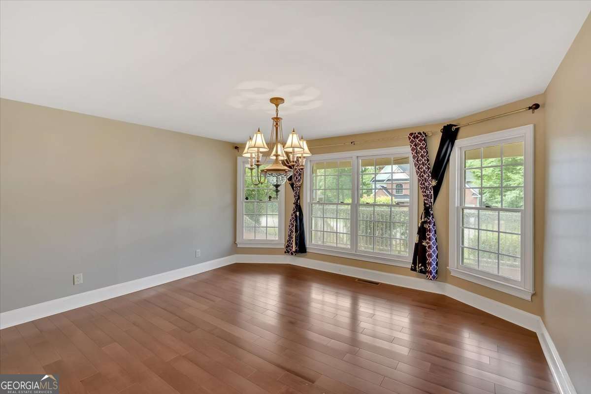 2 Stonebrook Drive SW