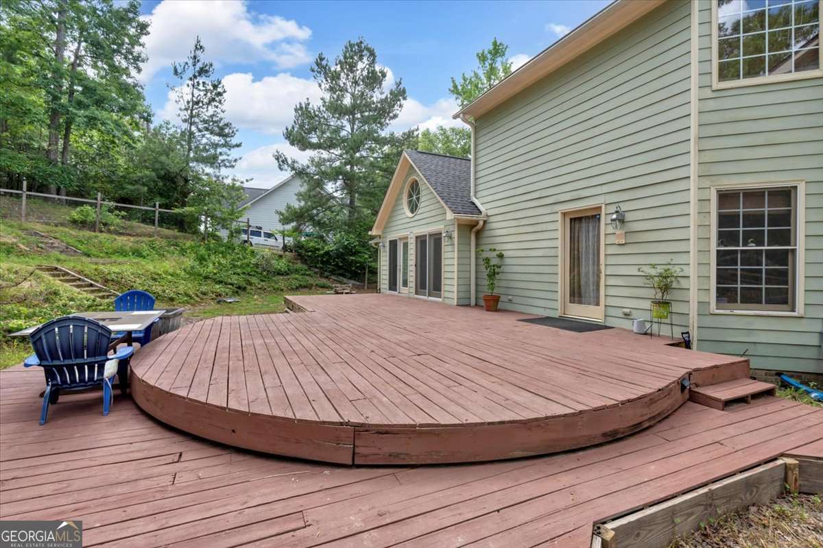 2 Stonebrook Drive SW