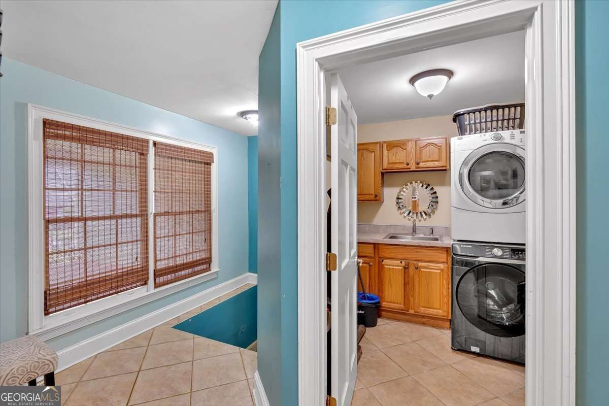 2 Stonebrook Drive SW