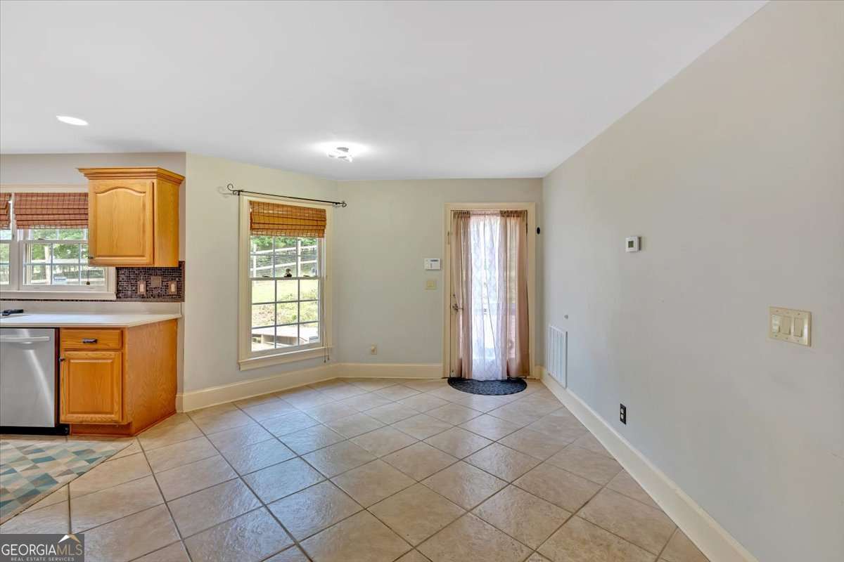 2 Stonebrook Drive SW