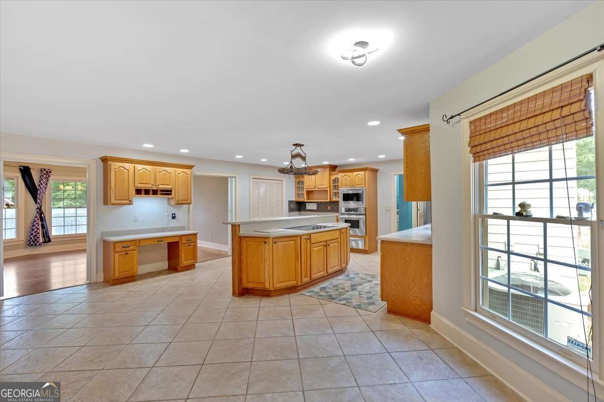 2 Stonebrook Drive SW