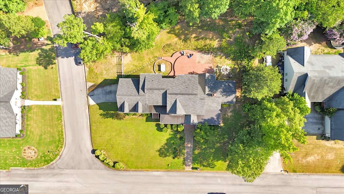 2 Stonebrook Drive SW