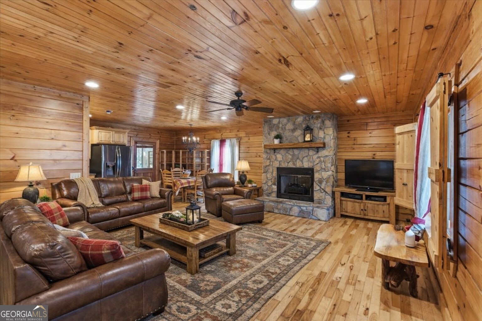 374 Folsom Glade Road