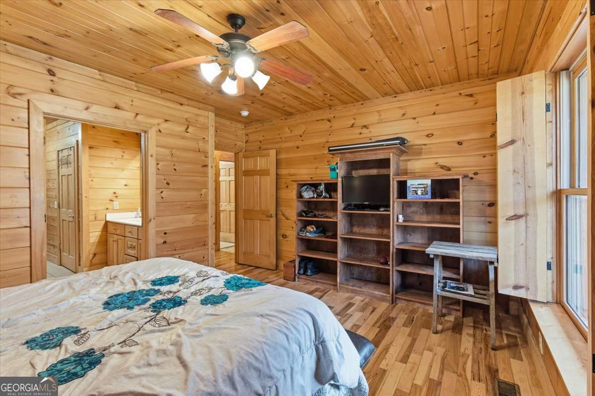 374 Folsom Glade Road