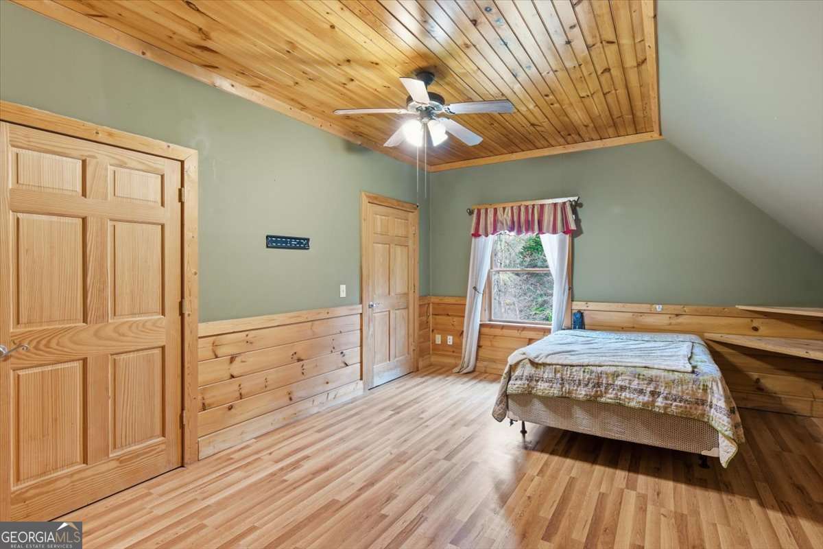 374 Folsom Glade Road