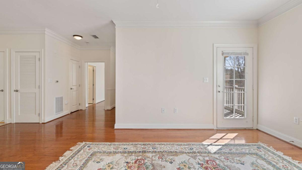 3309 Village Boulevard SE