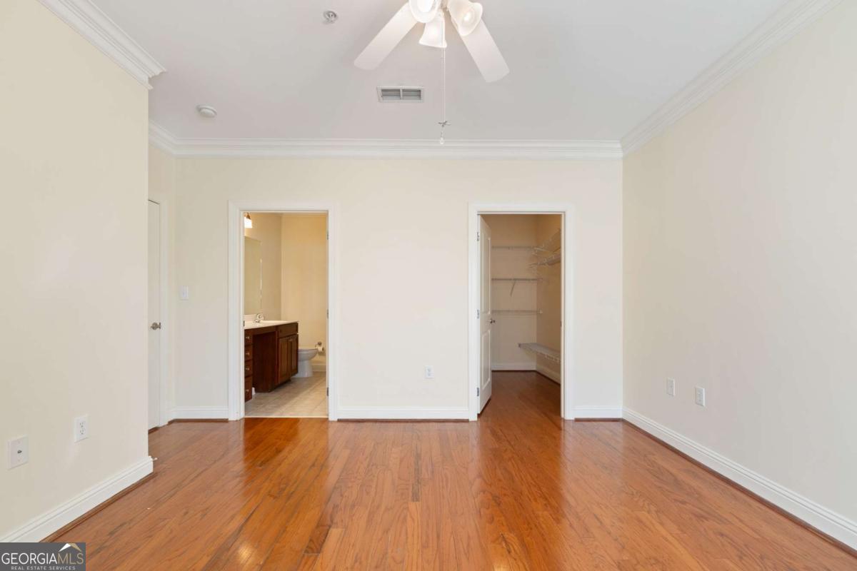 3309 Village Boulevard SE