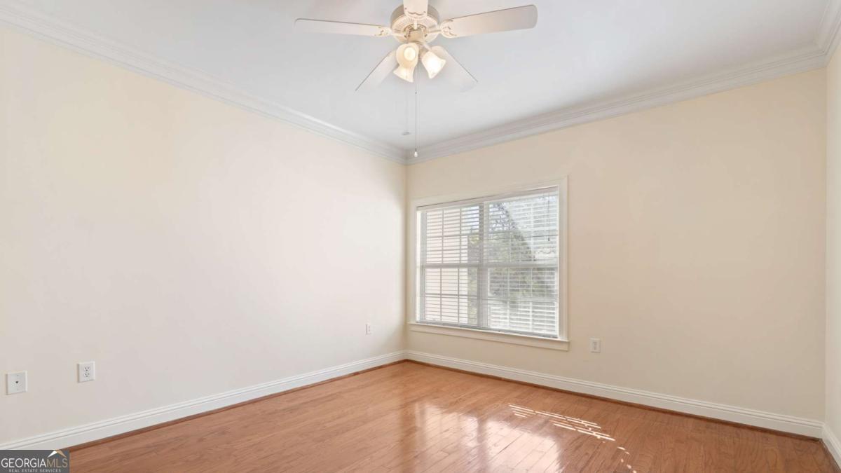 3309 Village Boulevard SE