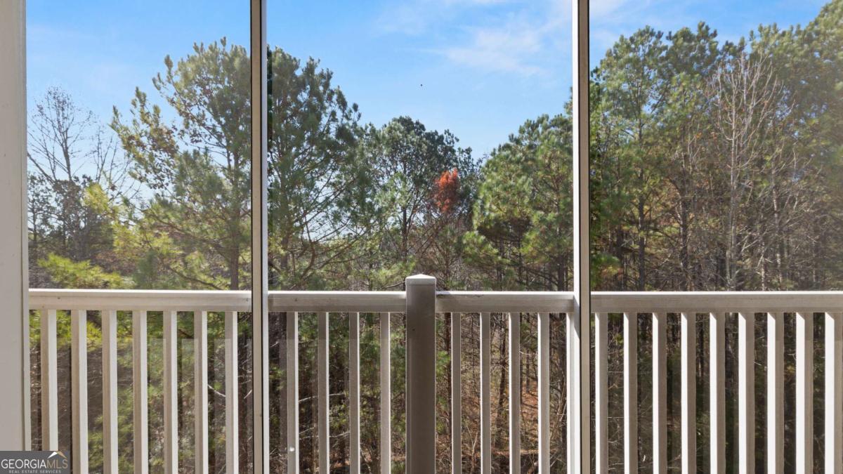 3309 Village Boulevard SE