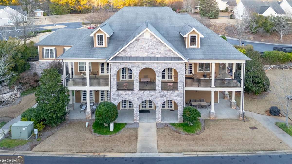 3309 Village Boulevard SE