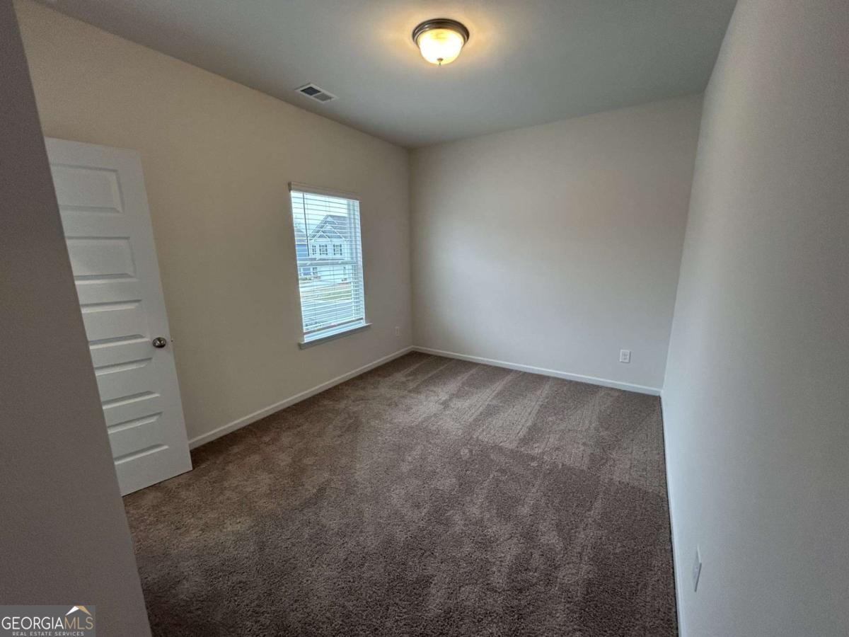 23 Whistling Oaks Drive