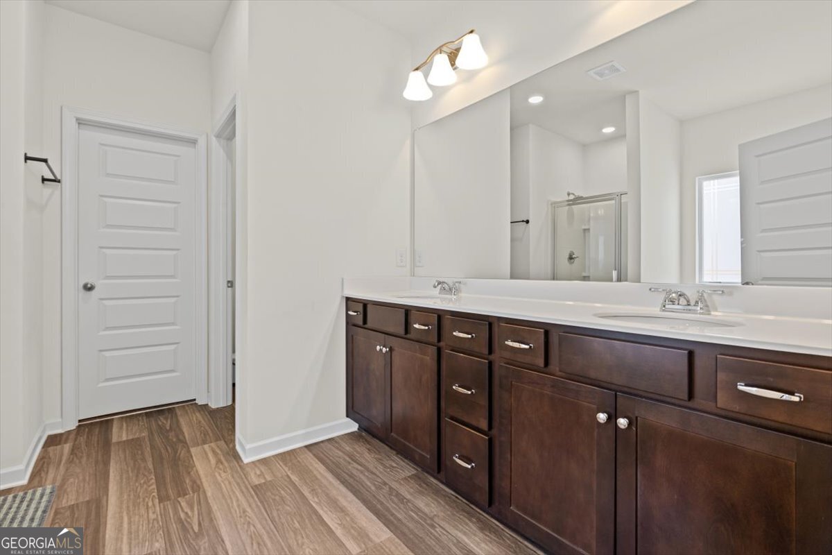 23 Whistling Oaks Drive