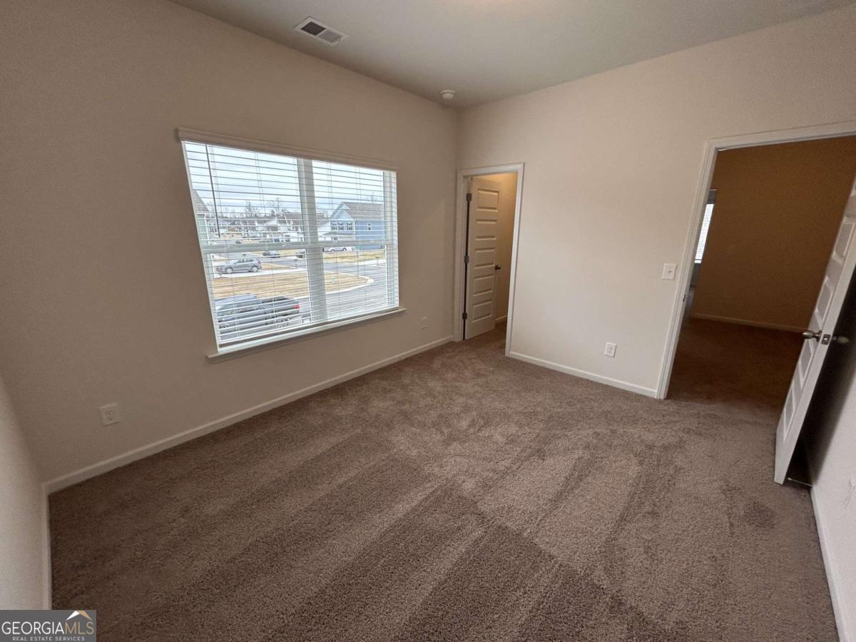 23 Whistling Oaks Drive