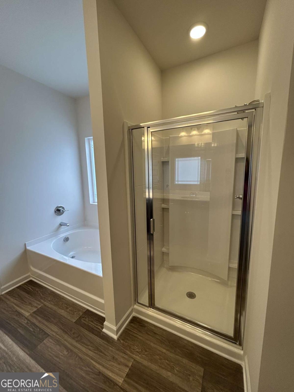 23 Whistling Oaks Drive