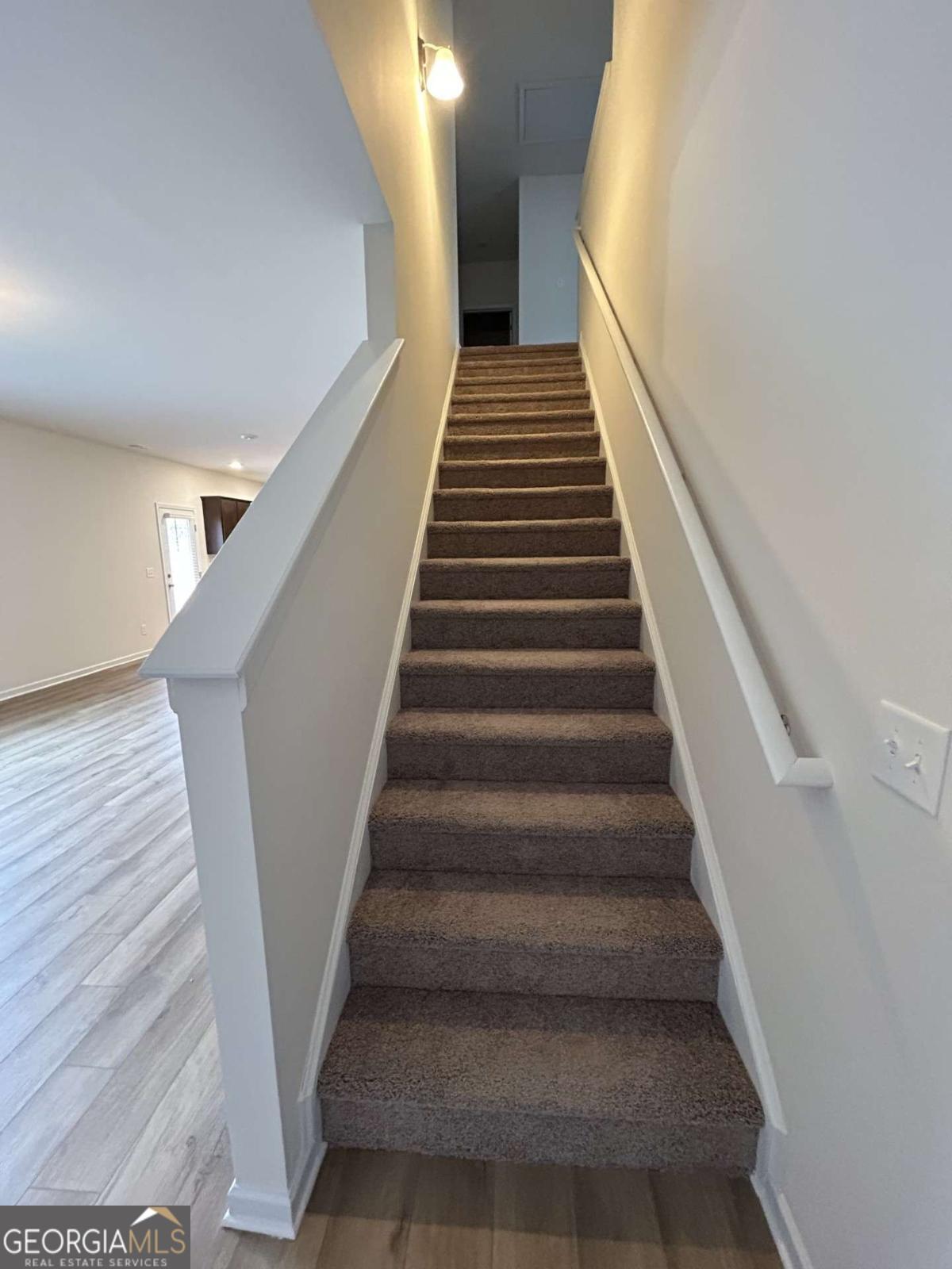 23 Whistling Oaks Drive