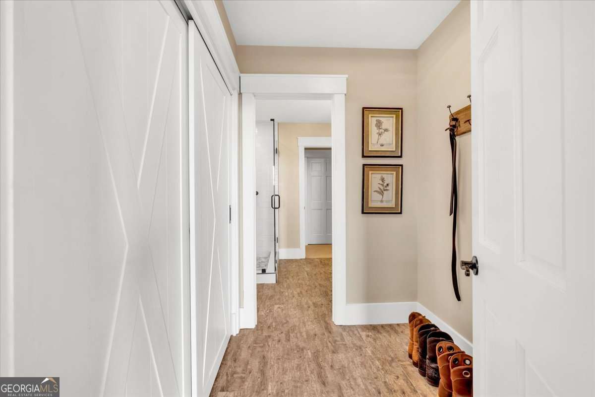 52 Waterside Drive SE