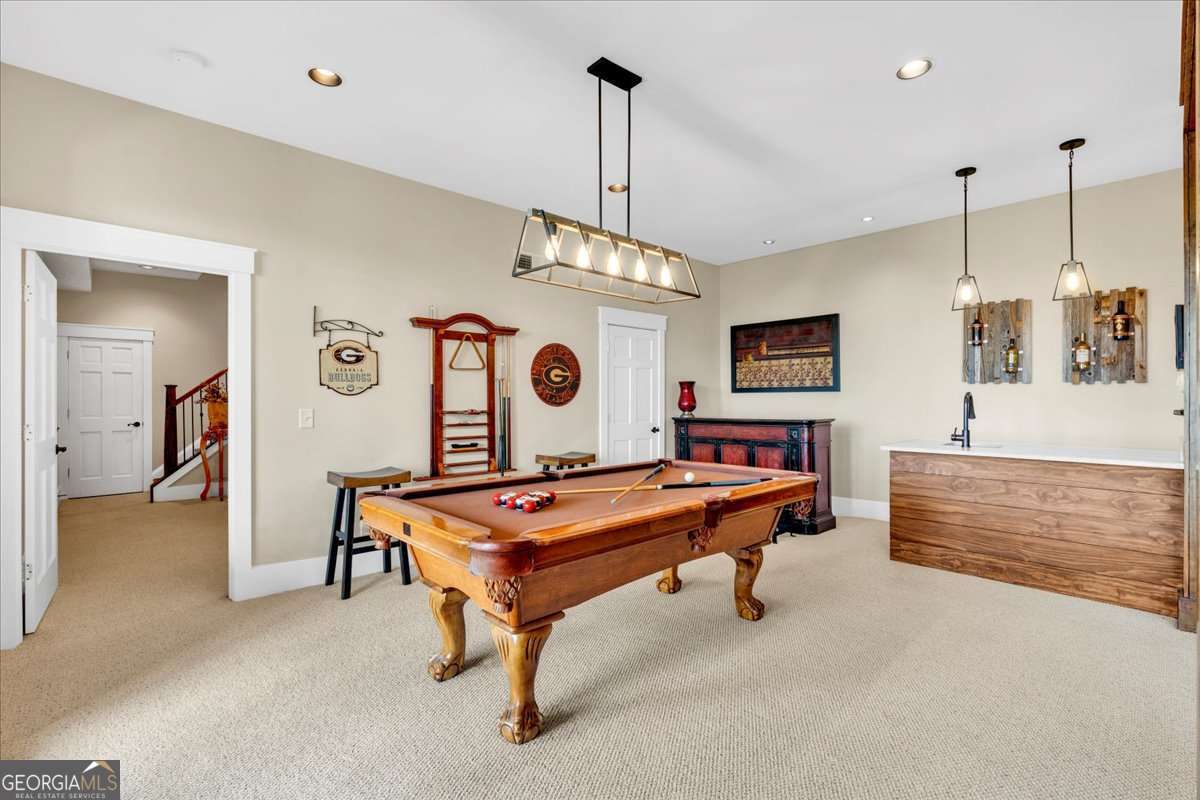 52 Waterside Drive SE