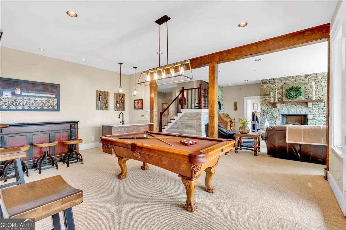 52 Waterside Drive SE