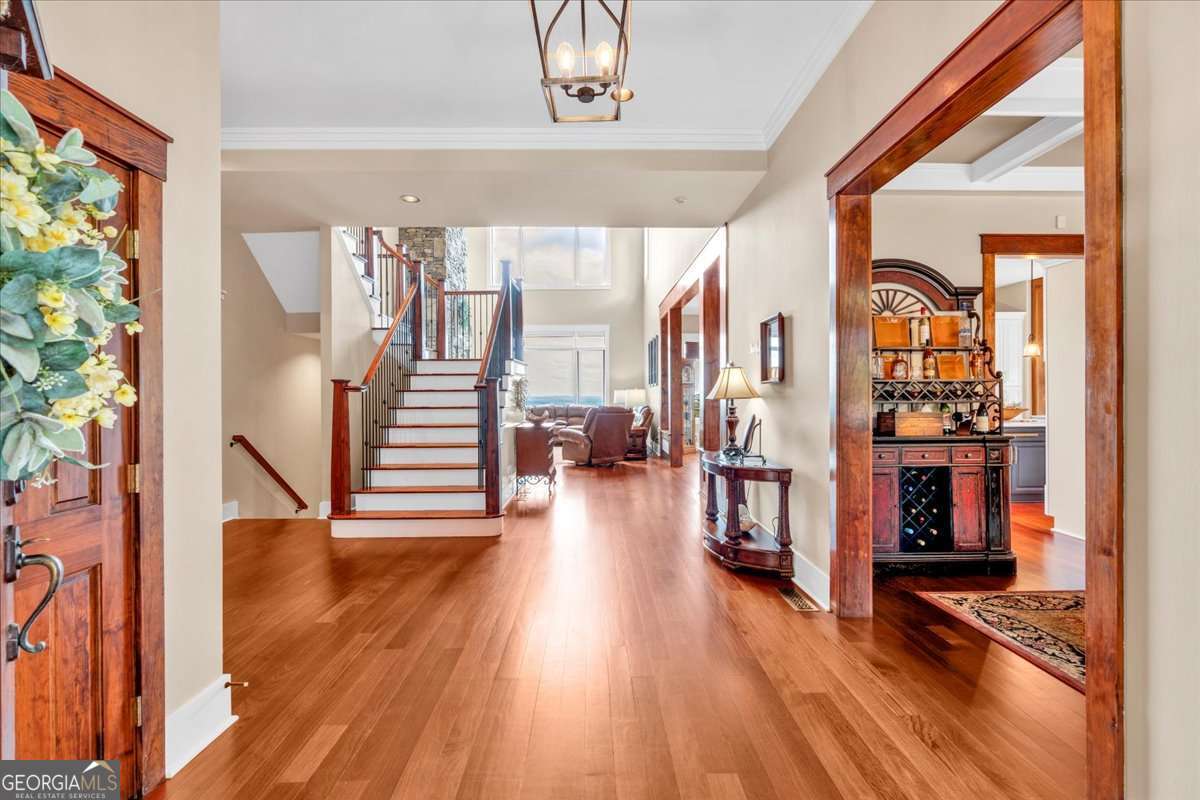 52 Waterside Drive SE