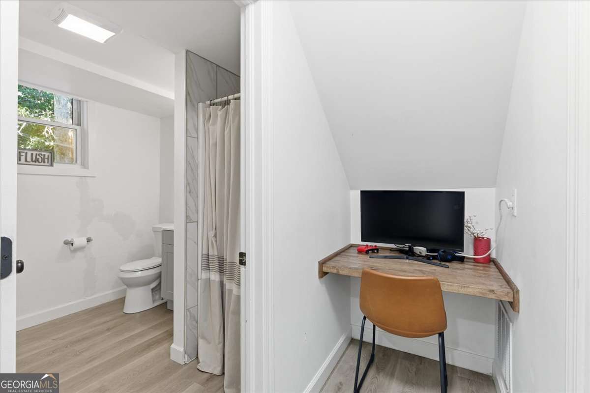 7 Thrushwood Road NE