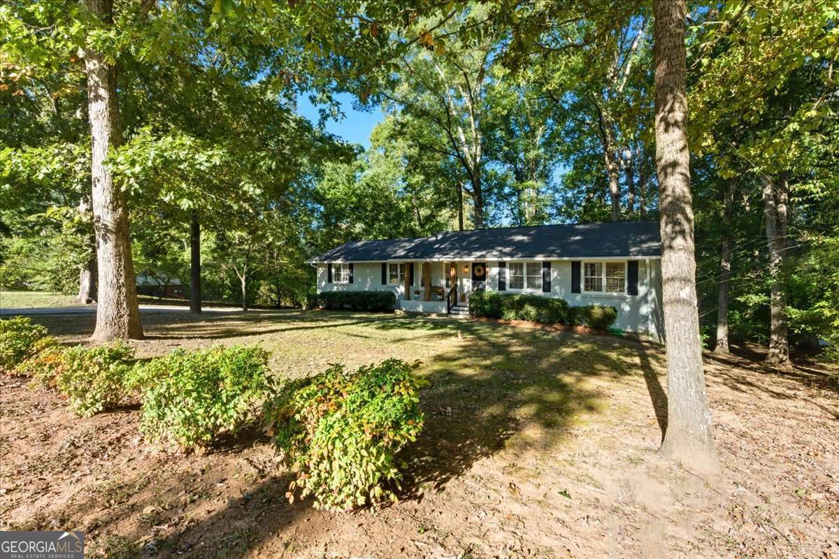 7 Thrushwood Road NE