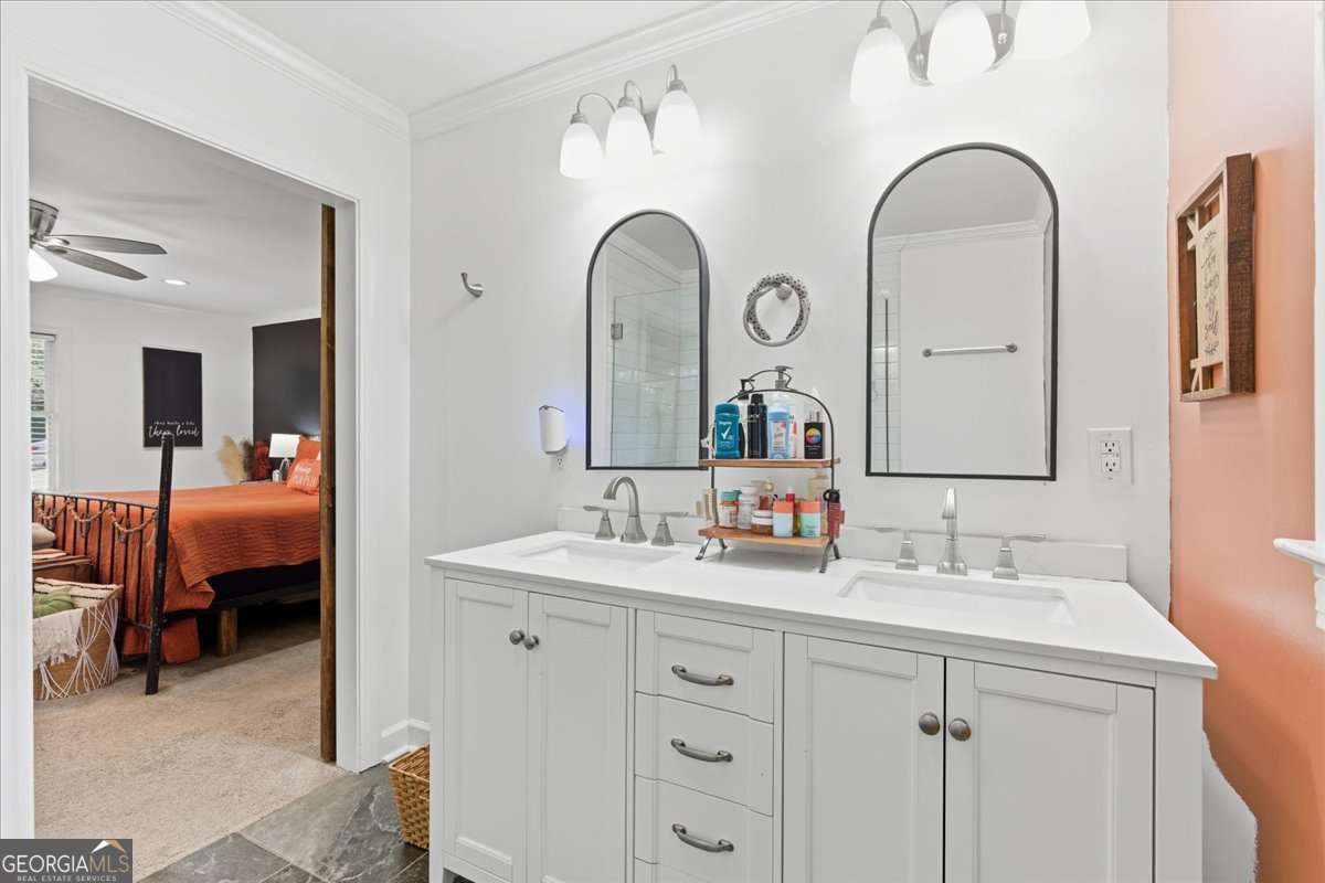 7 Thrushwood Road NE