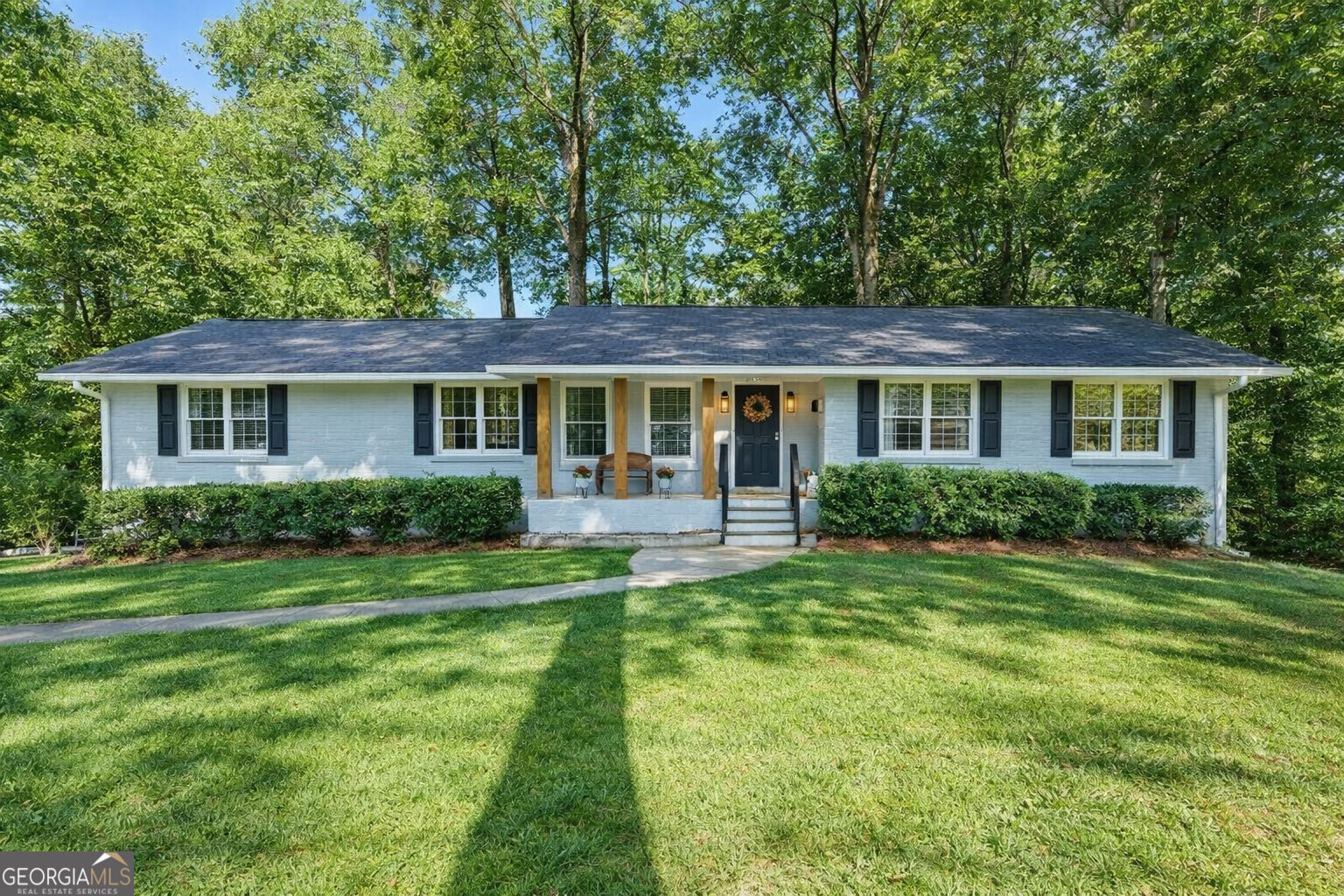 7 Thrushwood Road NE