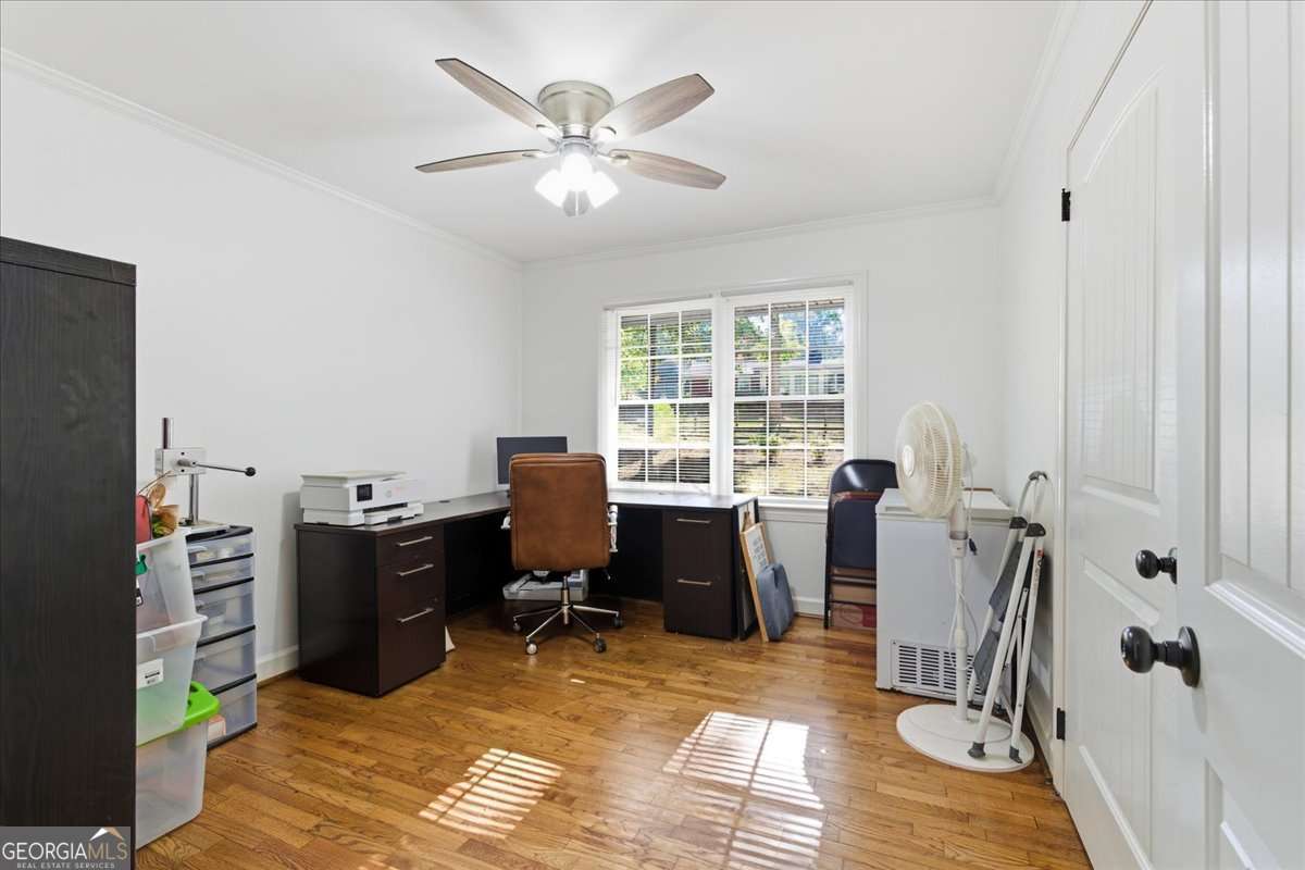 7 Thrushwood Road NE