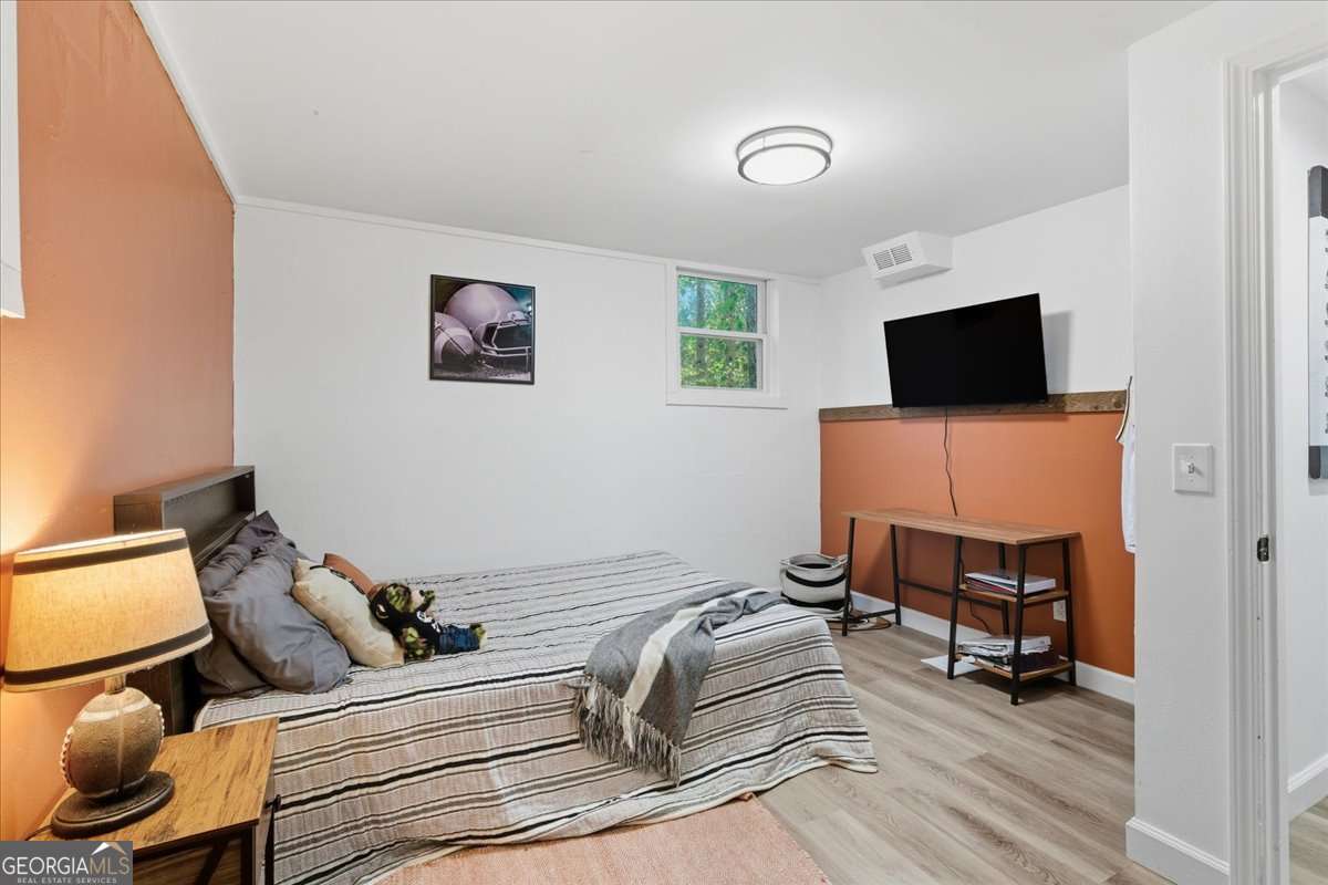 7 Thrushwood Road NE