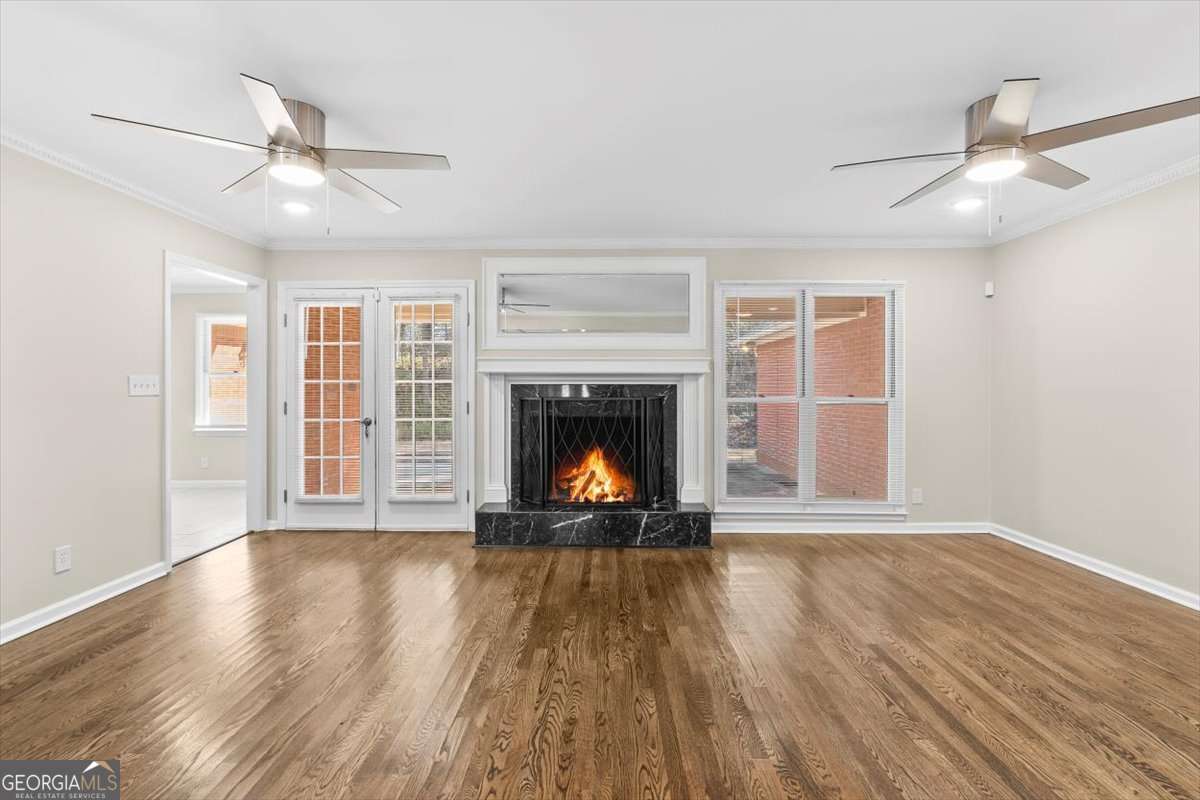 227 Rollingwood Circle NW