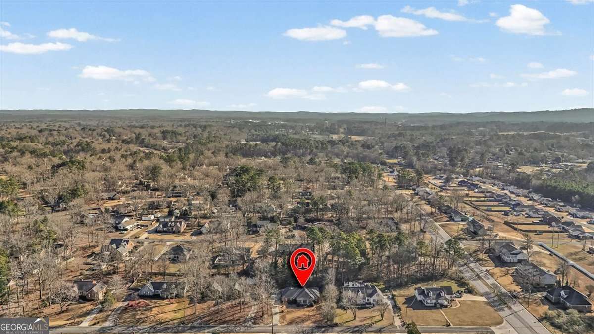 227 Rollingwood Circle NW