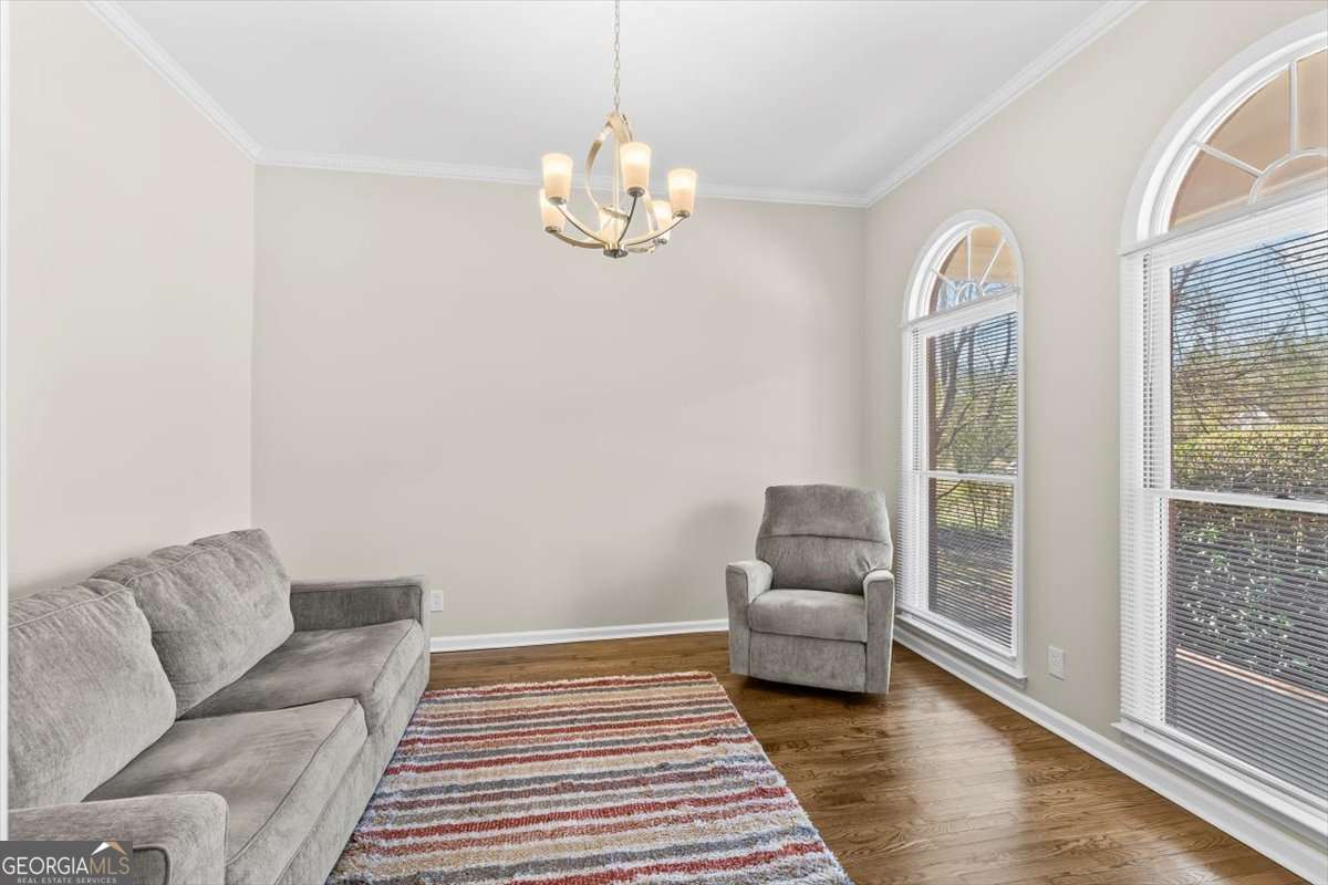 227 Rollingwood Circle NW