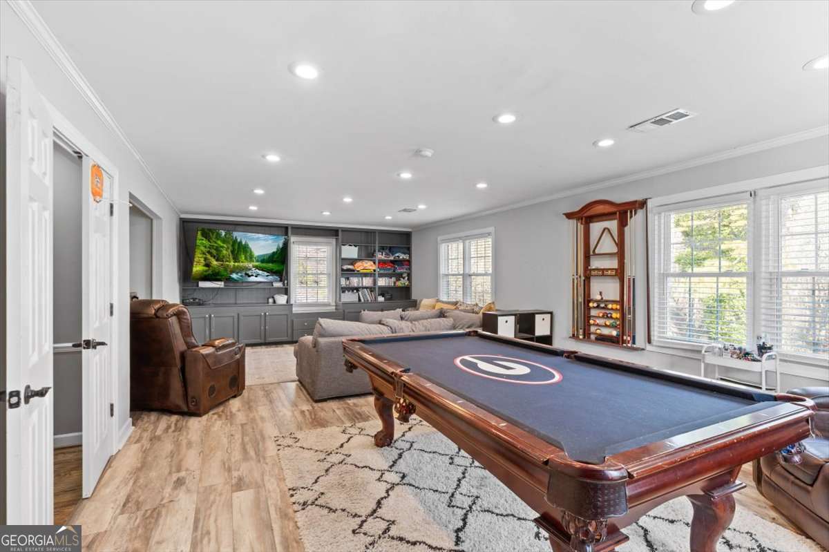 20 Pine Valley Road SW