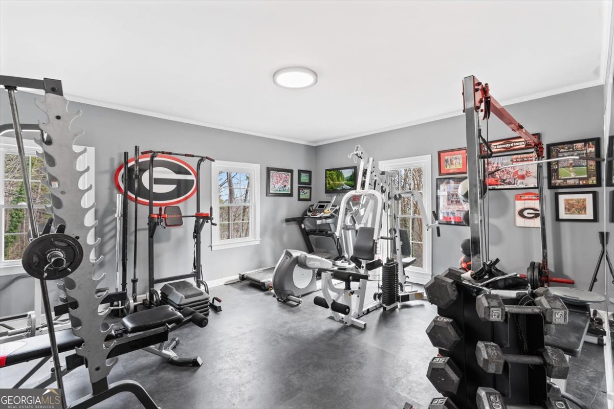 20 Pine Valley Road SW