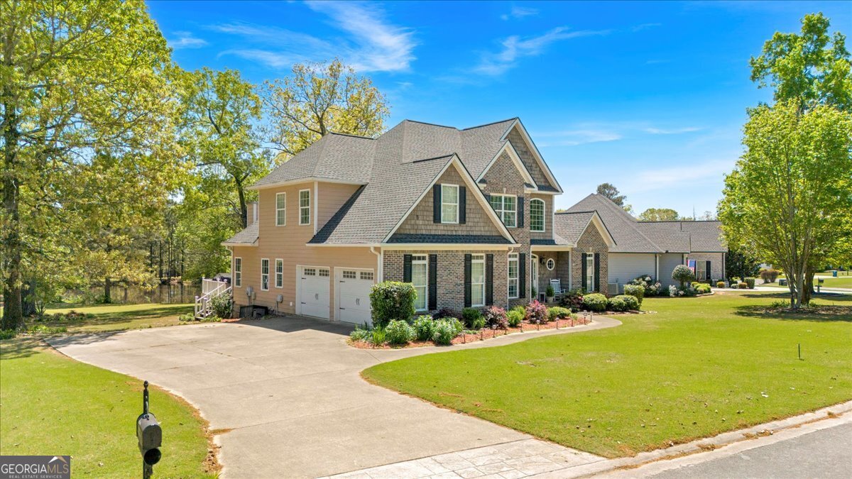 16 Quarter Horse Drive NW