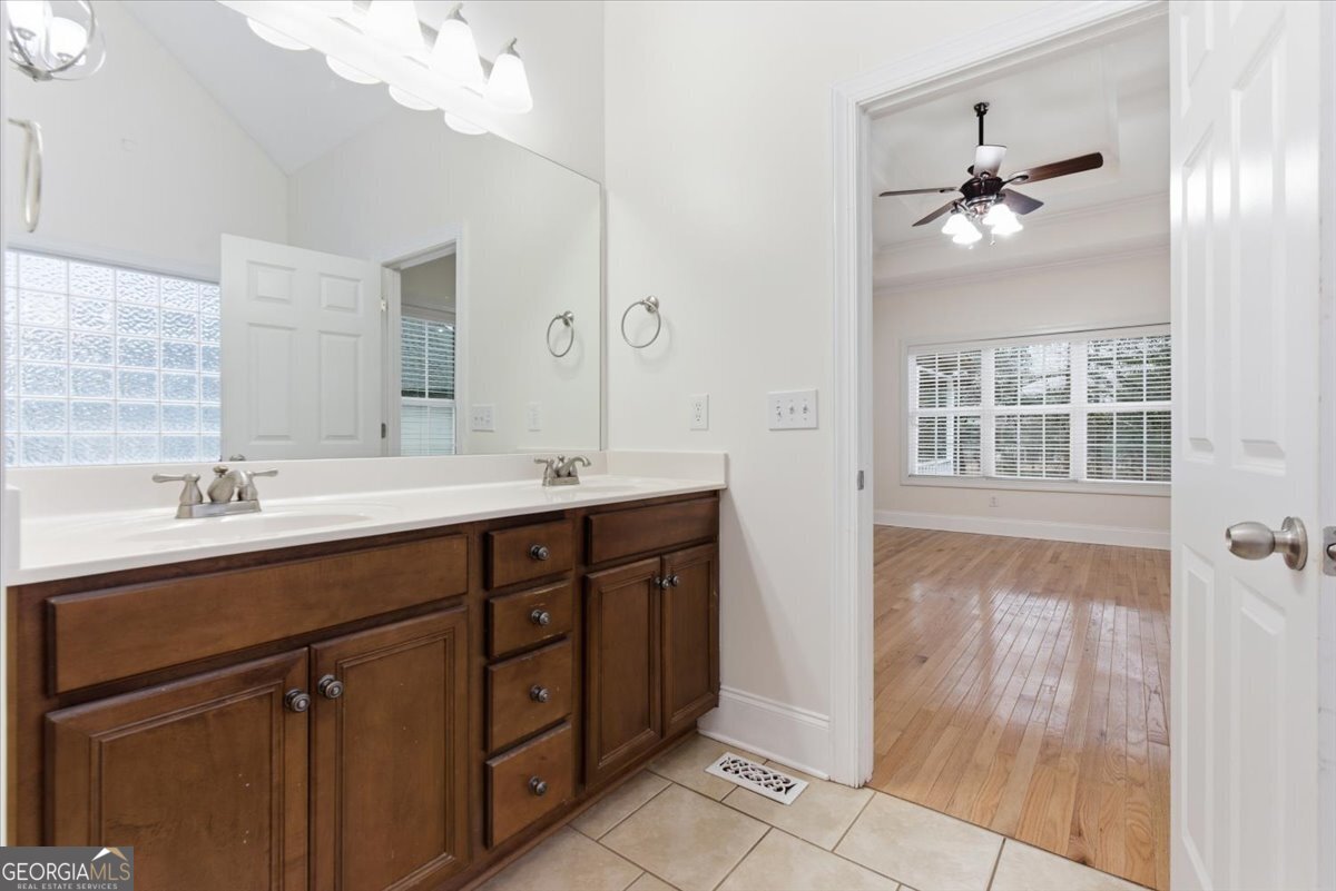 16 Quarter Horse Drive NW