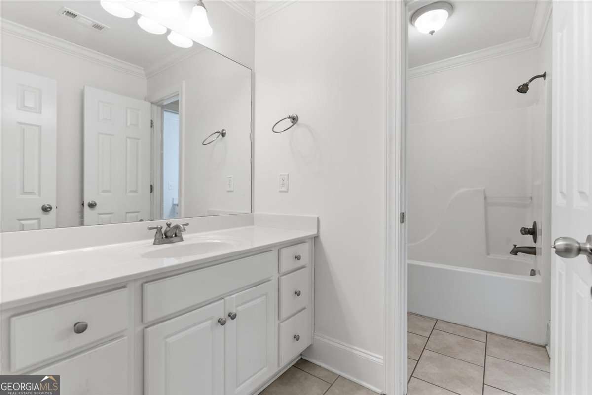 16 Quarter Horse Drive NW