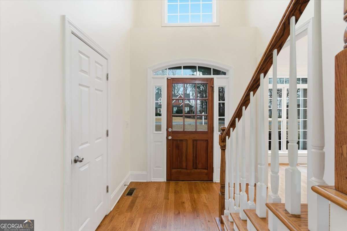 16 Quarter Horse Drive NW